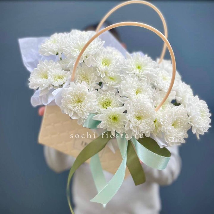 Сумочка с хризантемами в Саратове