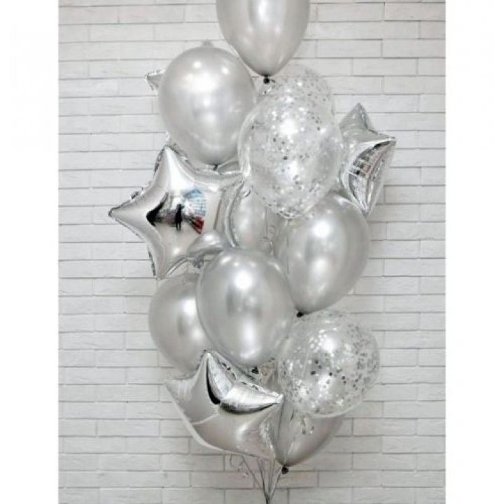 Фонтан шаров "Сильвер мун" в Саратове