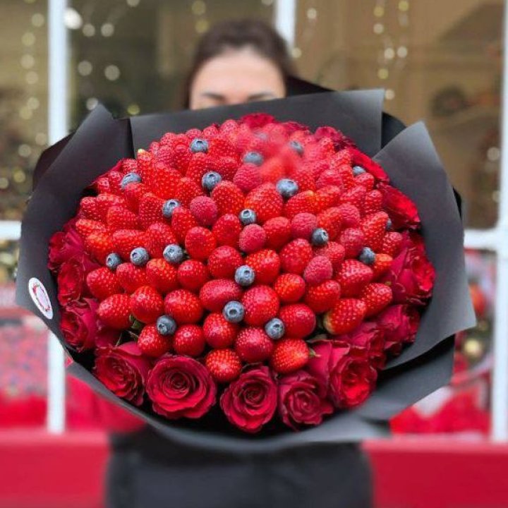 Клубничный бум №2 в Саратове