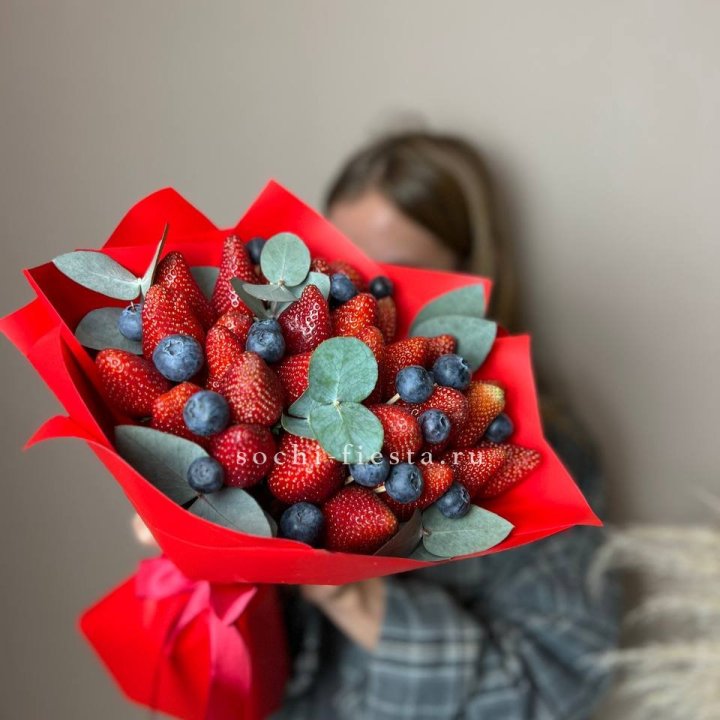 Клубничный бум №1 в Саратове