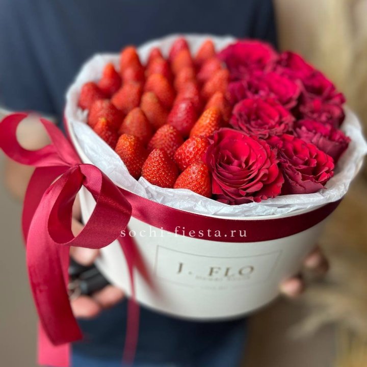 Клубничный бокс №1 в Саратове