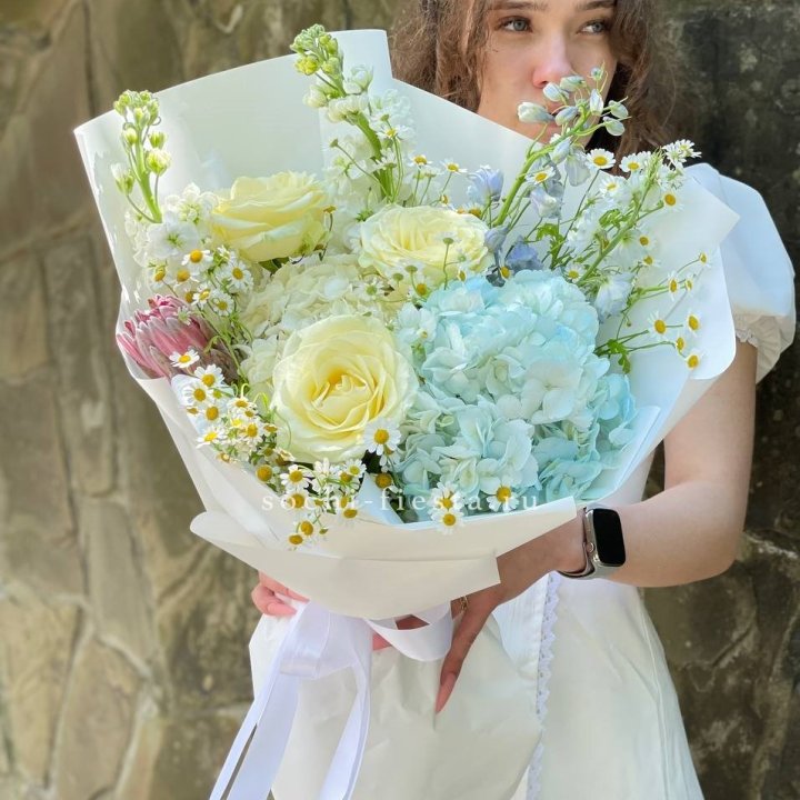 Дизайнерский букет №27 в Саратове