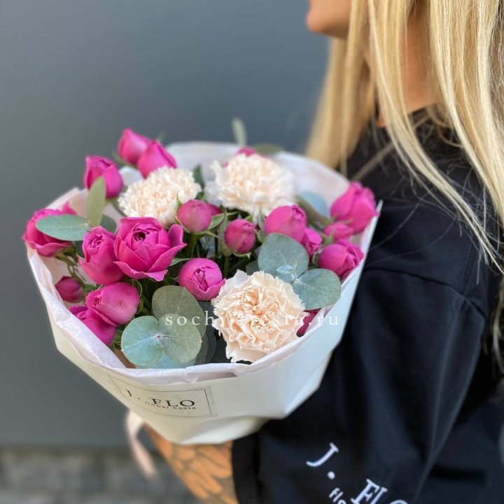 Букет с мисти бабблс №2 в Саратове