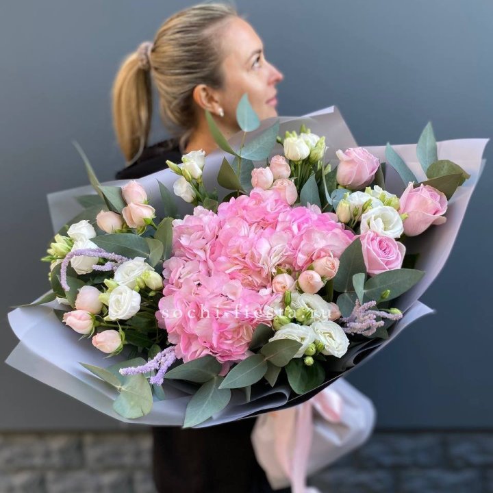 Дизайнерский букет "Кристал" в Саратове