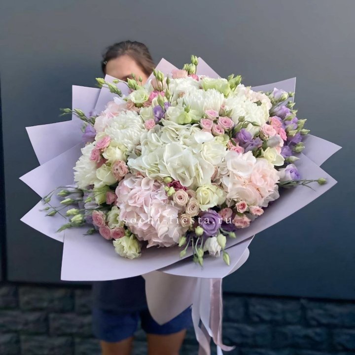 Макси-букет "Флоренция" в Саратове