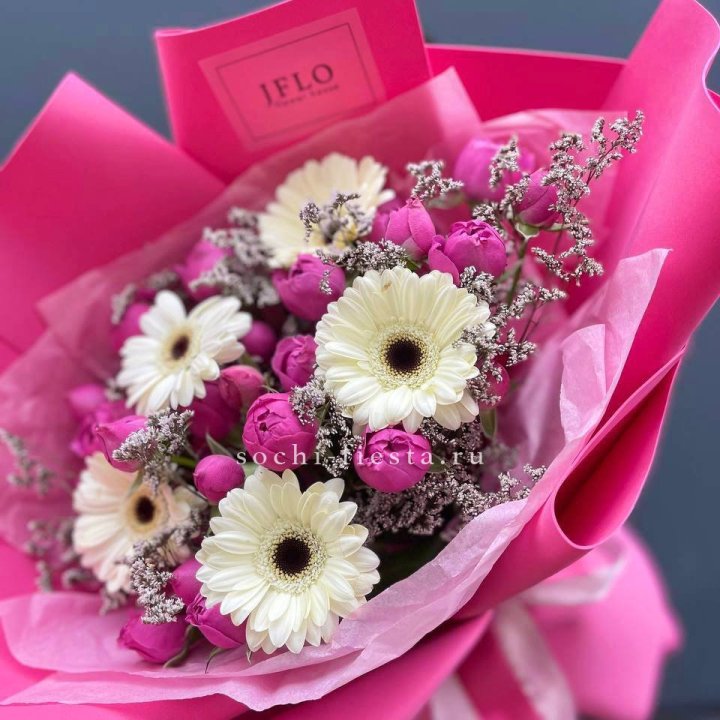 Букет гербер и мисти бабблс  в Саратове