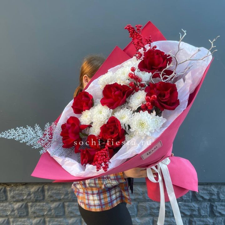 Букет "Яркая зима" в Саратове