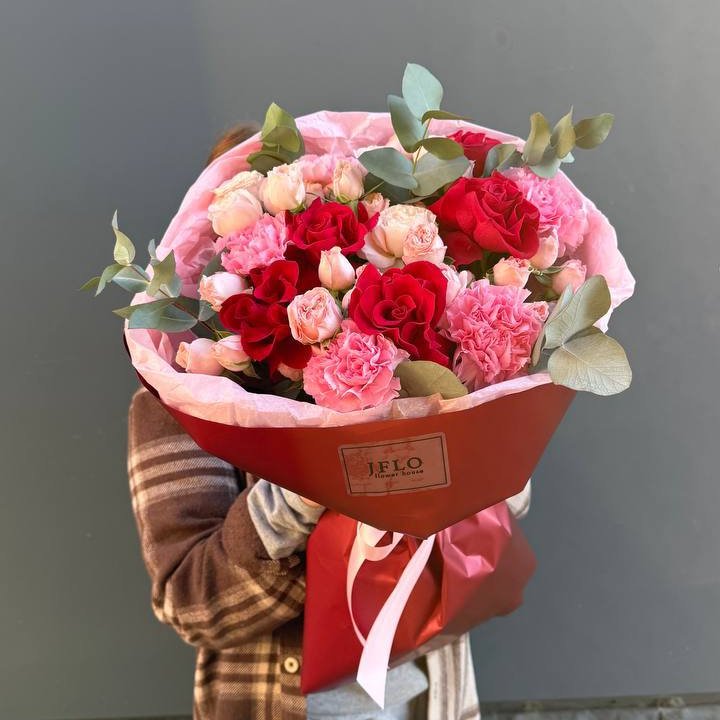 Букет "Первая любовь" в Саратове