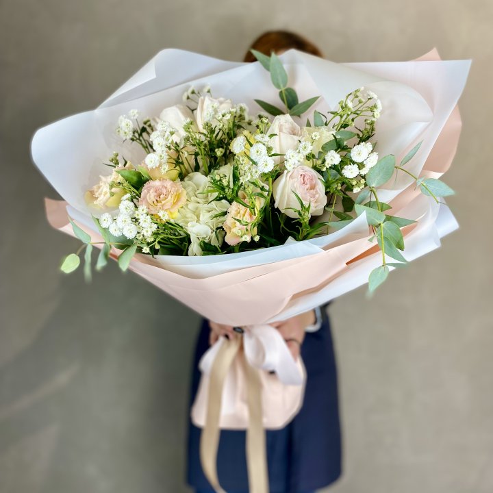 Дизайнерский букет "Элли" в Саратове