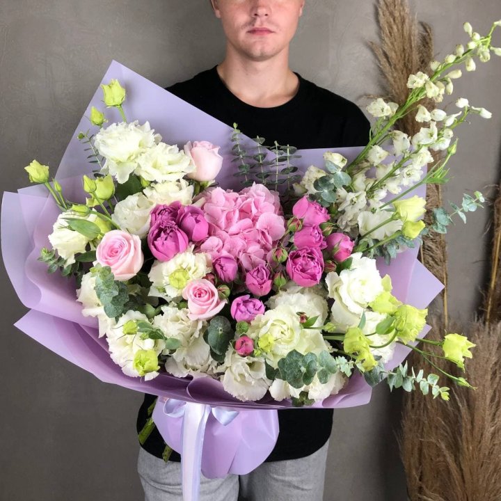 Дизайнерский букет "Венера" в Саратове