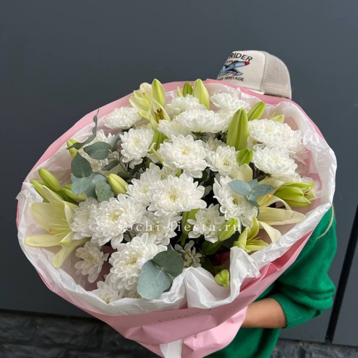  Букет  хризантемы и лилии в Саратове