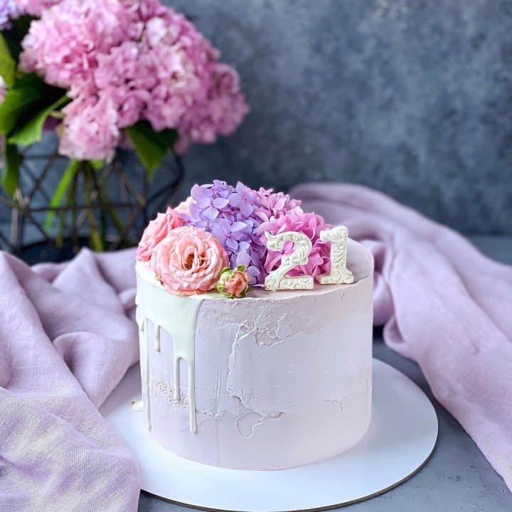 Торт с цифрой в Саратове