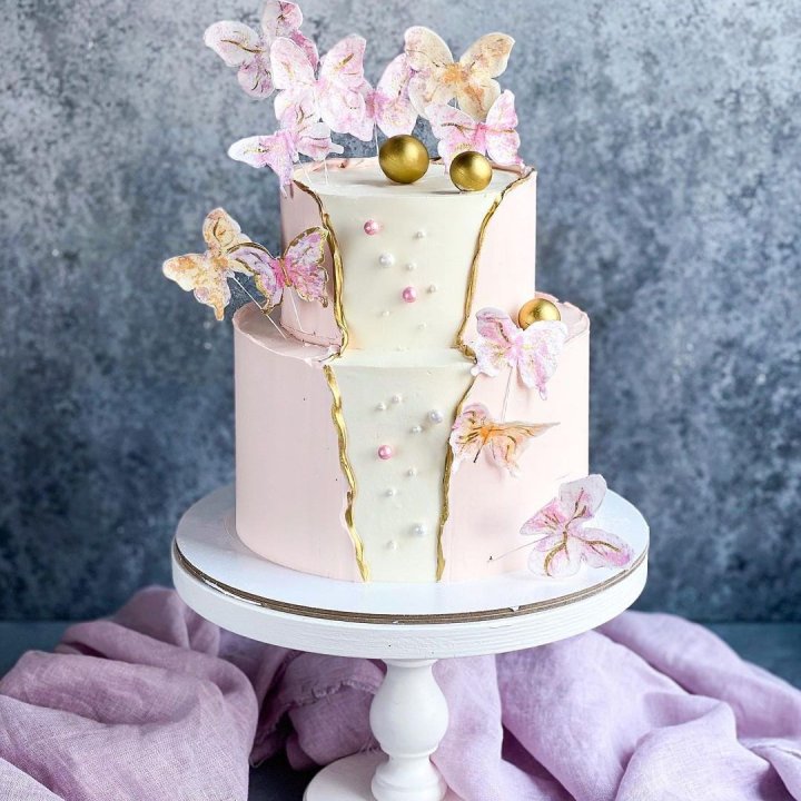 Торт "Бабочки в животе" в Саратове