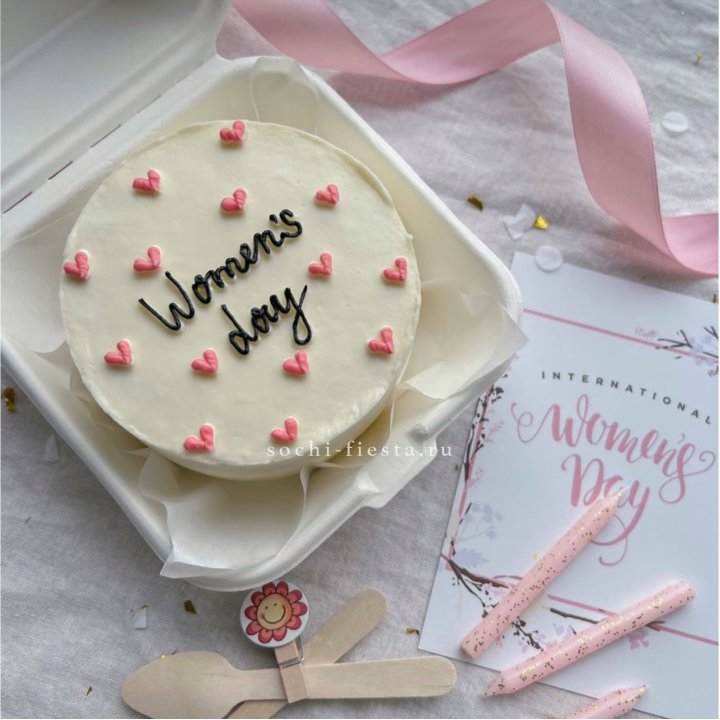 Бенто-торт "Дорогим женщинам"  в Саратове