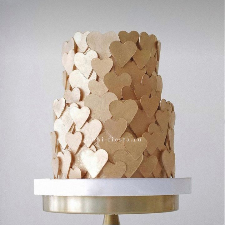 Торт "Hearts" gold в Саратове