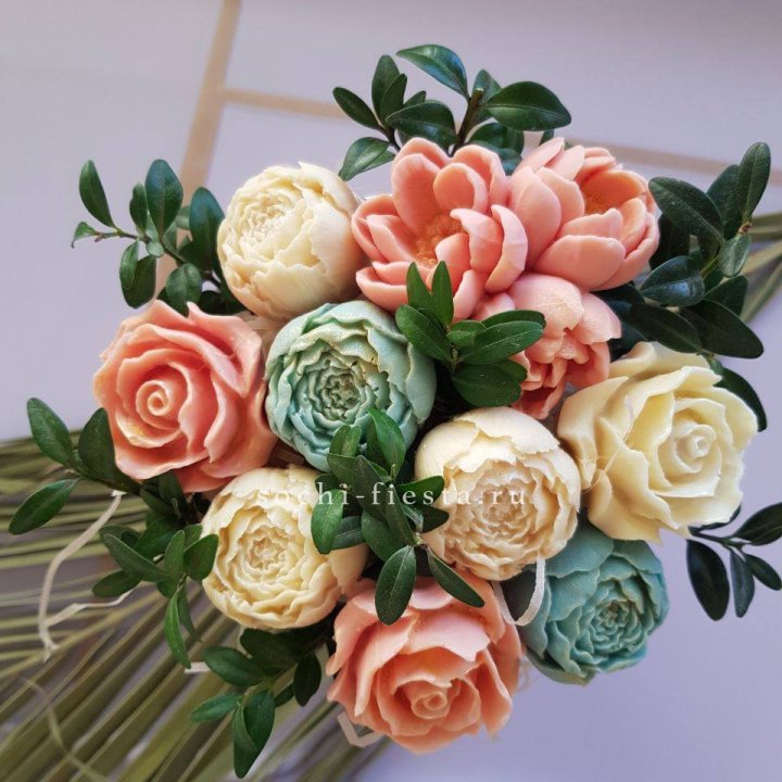 Цветы из шоколада "Альма" в Саратове