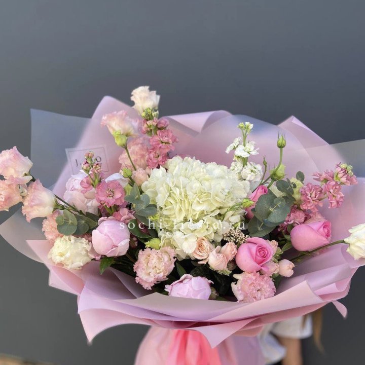 Дизайнерский букет "Фламинго" в Саратове