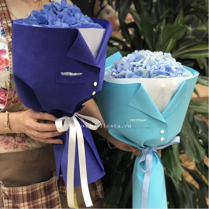 Букет с гортензией с пиджаком в Саратове