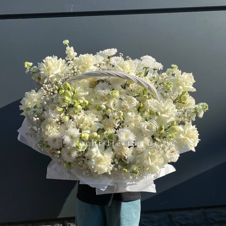 Корзина "Белоснежка" в Саратове