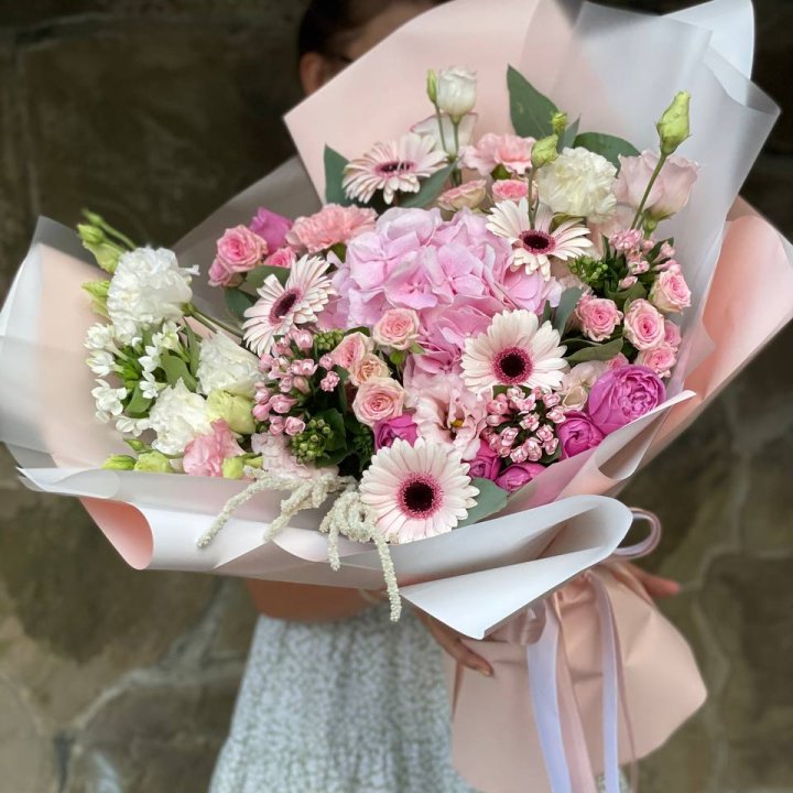 Авторский букет Пич в Саратове