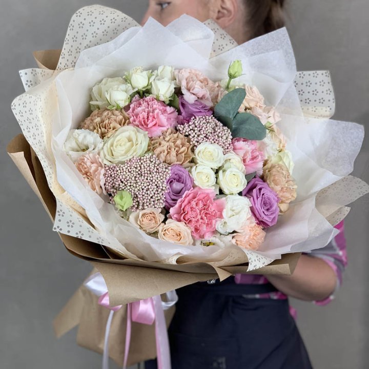 Дизайнерский букет №14 в Саратове