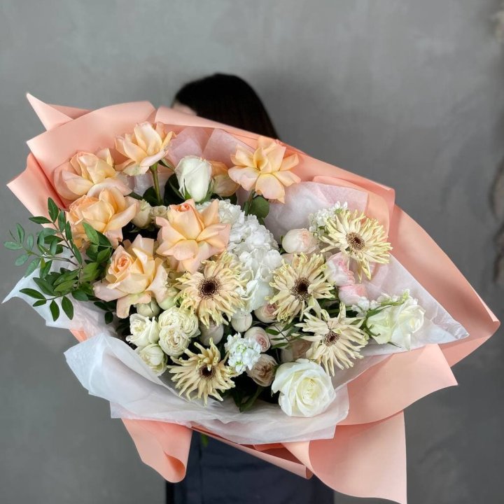 Авторский букет "Петин" в Саратове