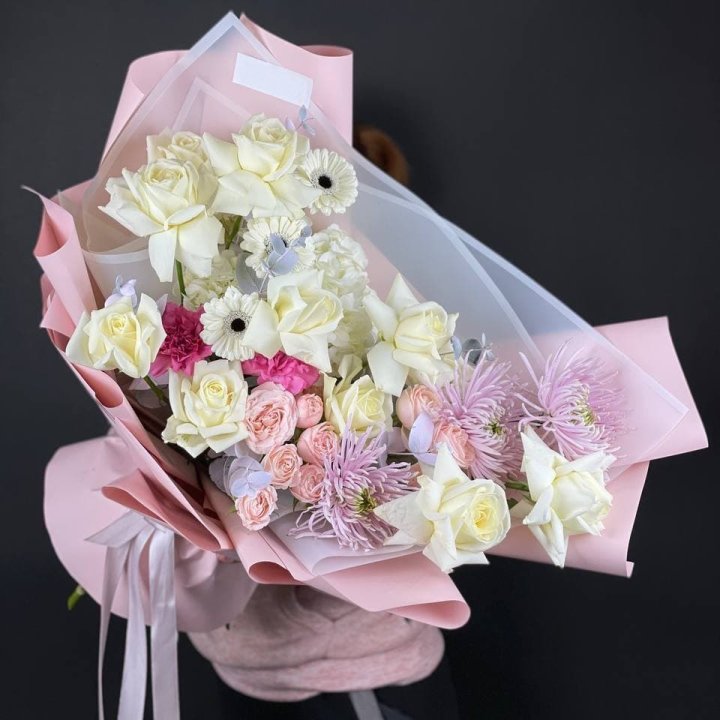 Дизайнерский букет №22 в Саратове