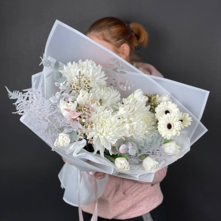 Дизайнерский букет №23 в Саратове