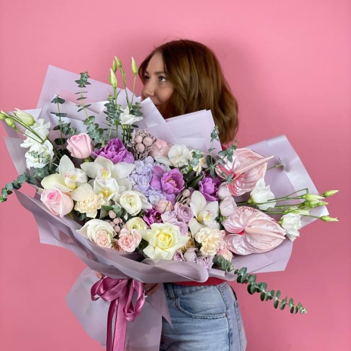 Дизайнерский букет "Вероника" в Саратове