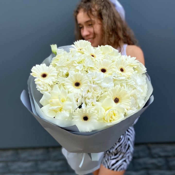  Букет "Вайт люксур" в Саратове