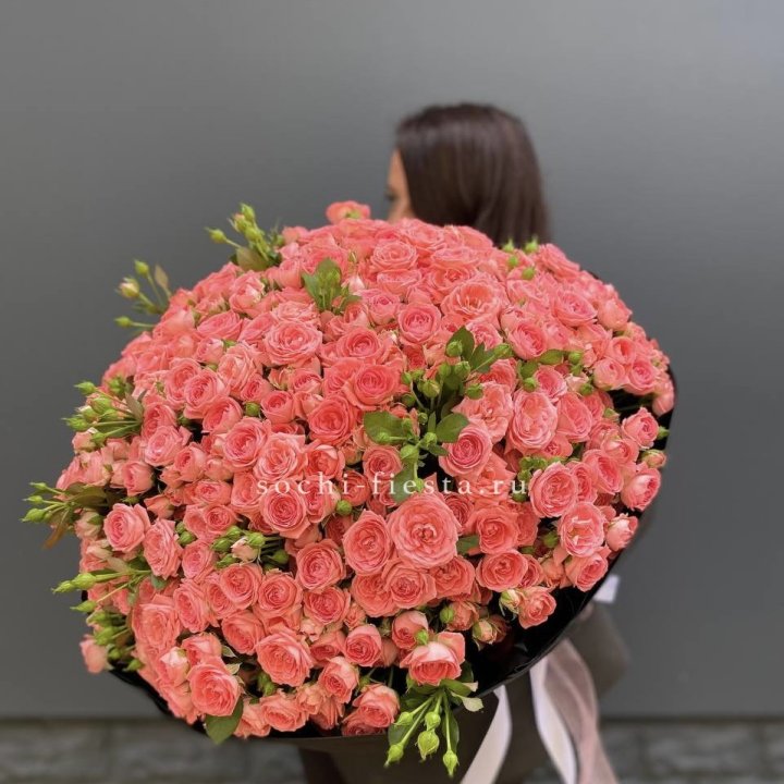 101 кустовая роза Барбадос в Саратове