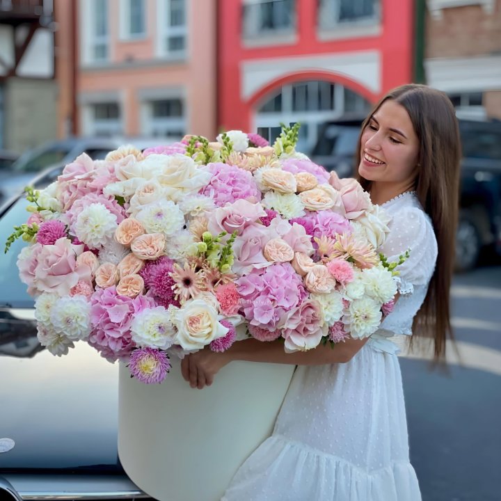 Дизайнерский цилиндр "Мелиса" в Саратове