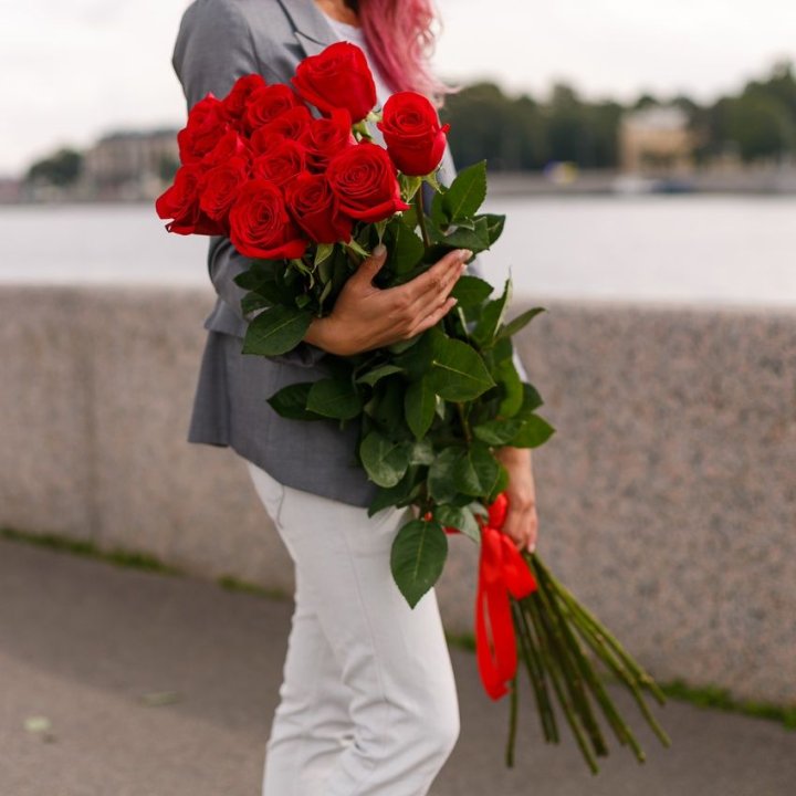 15 метровых голландских роз в Саратове