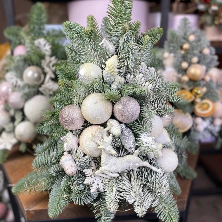 Ёлочка "Хепи крисмас" в Саратове