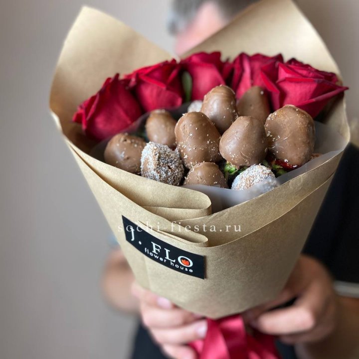 "Тандем с шоколадной клубникой" в Саратове