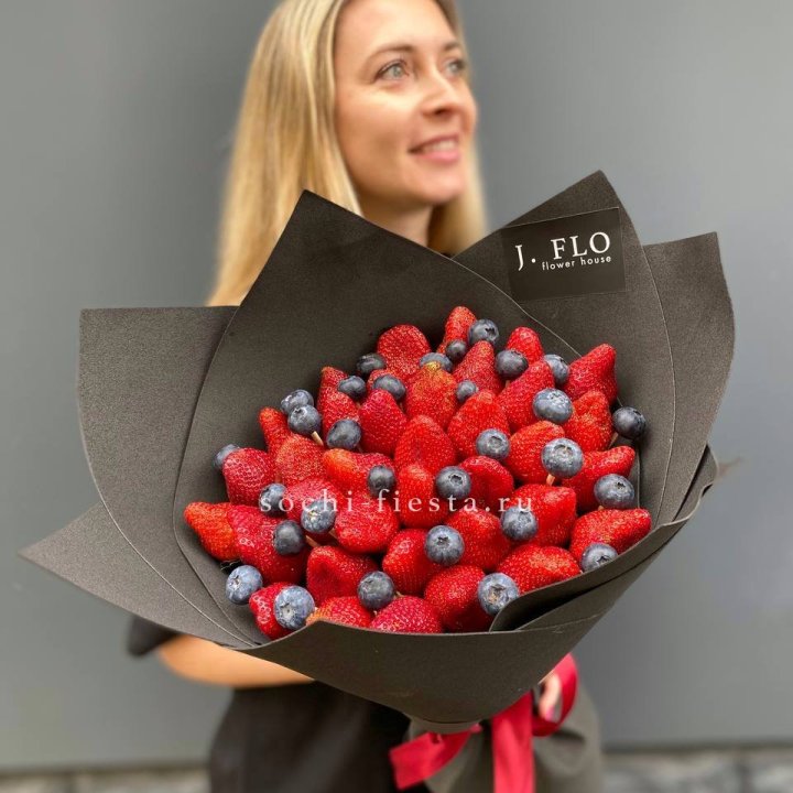 Ягодный вальс в Саратове