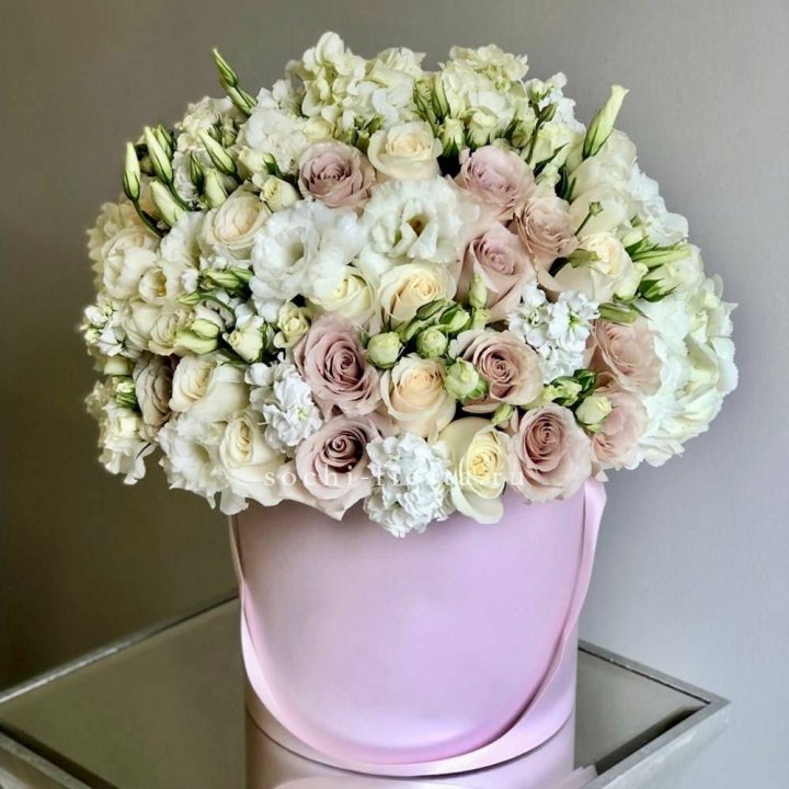 Цветочный бокс "Бриджит" в Саратове