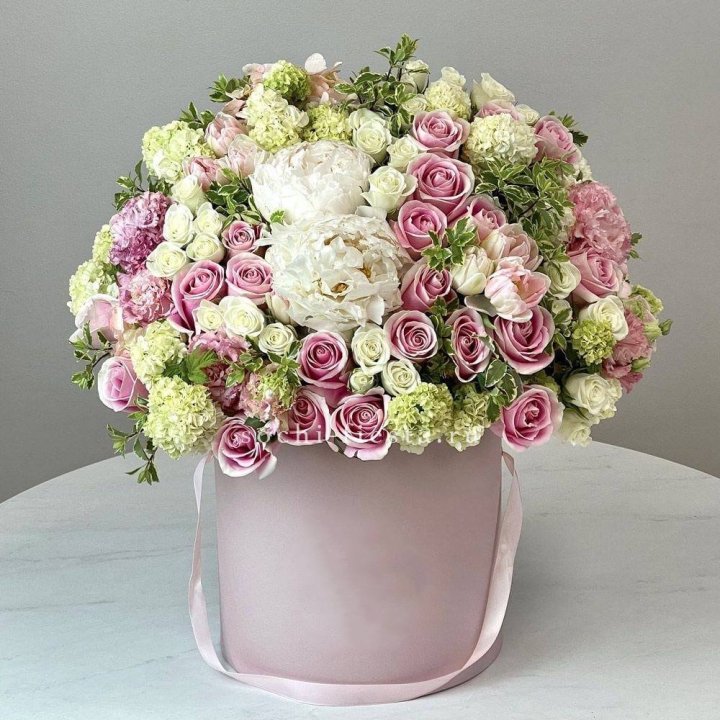 Цветочный бокс "Фантастик" в Саратове