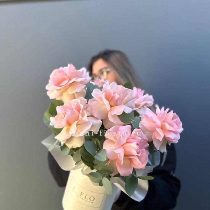 Французские роз в боксе в Саратове