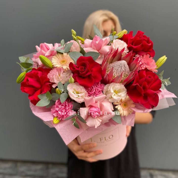 Коробка "Краски солнца" в Саратове