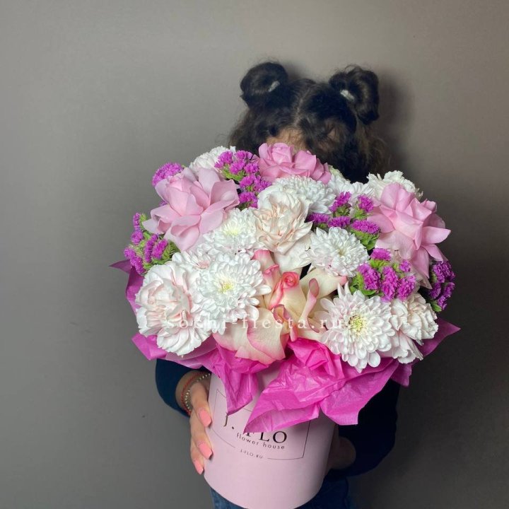  Бокс "Нежная яркость" в Саратове