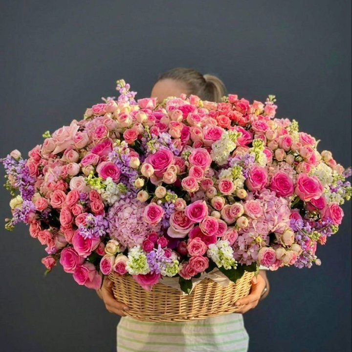 Цветочная корзина гигант №5 в Саратове