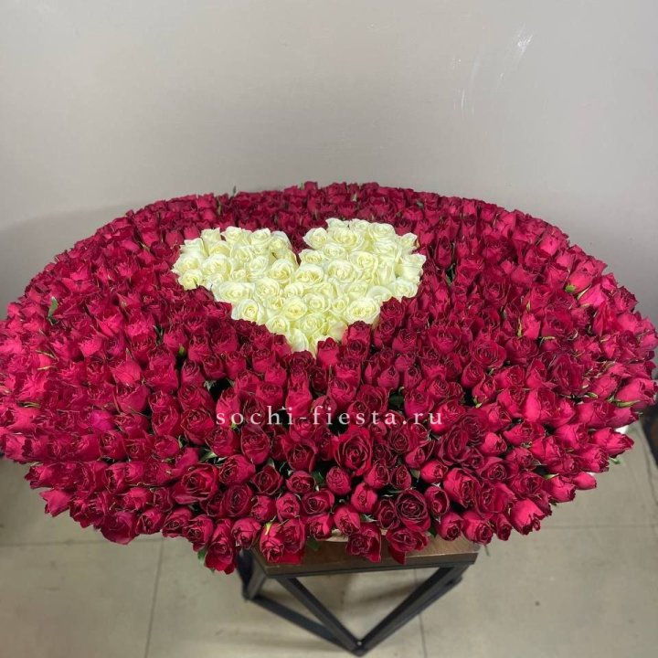 501 роза в корзине в Саратове