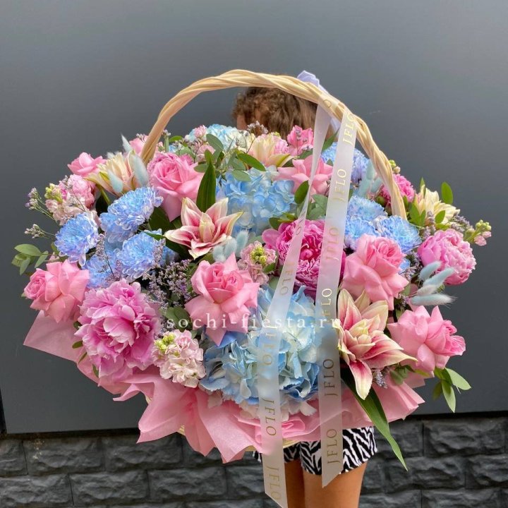 Яркая корзина "Летнее настроение" в Саратове