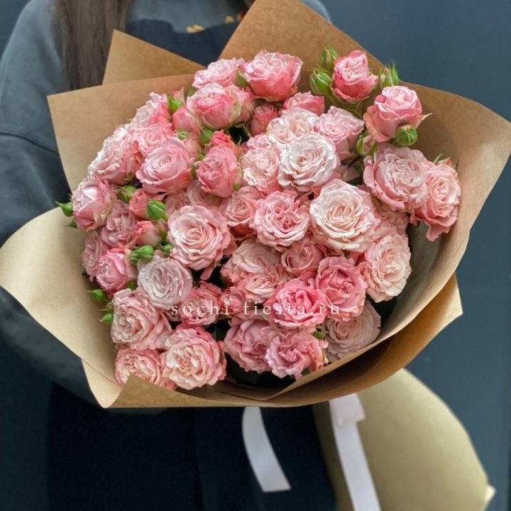 Пионовидные розы Bombastic №2 в Саратове