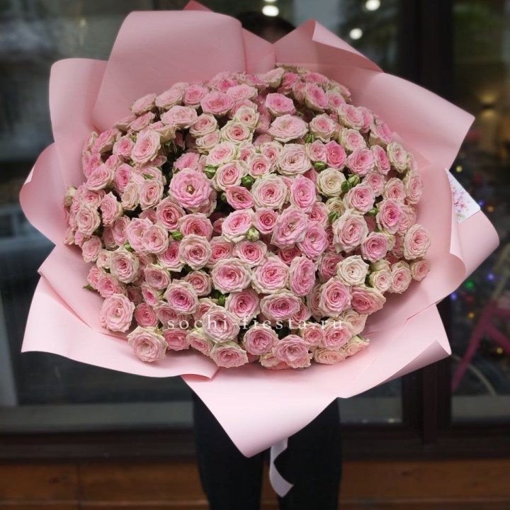 51 кустовая роза Твистер в Саратове