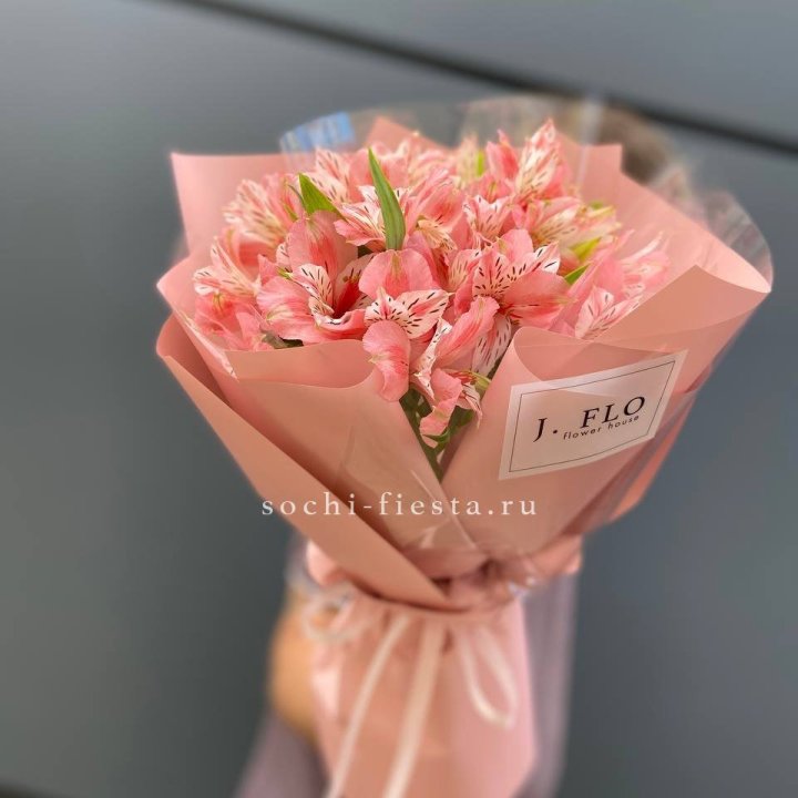 Букет альстромерий розовых в Саратове
