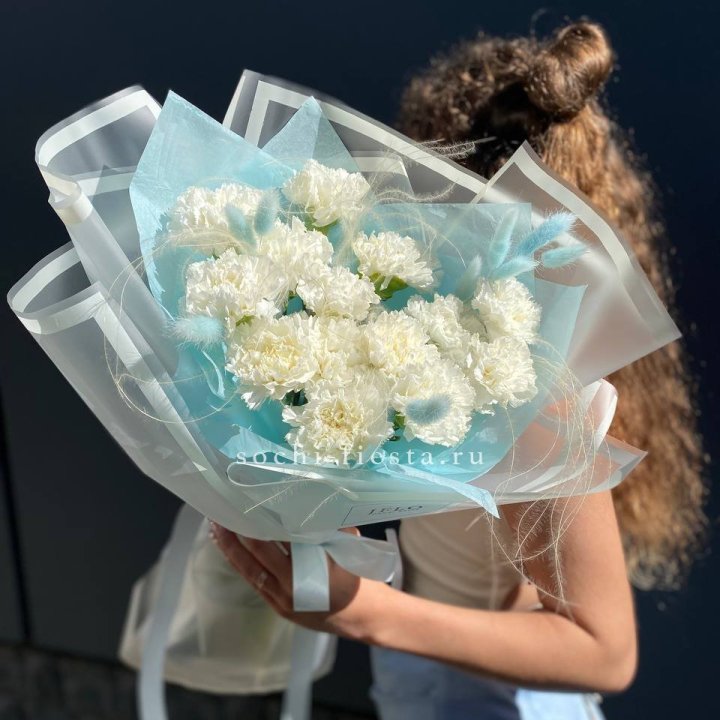 Воздушный букет из диантусов  в Саратове