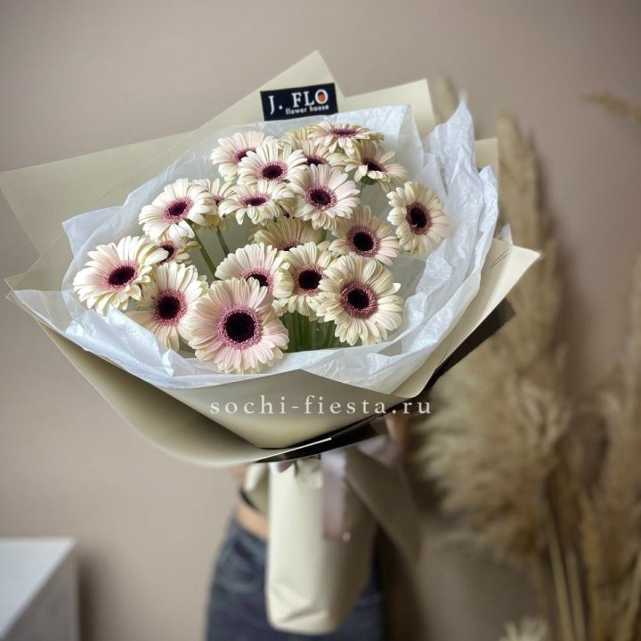 Букет голландских гербер "Свит" в Саратове