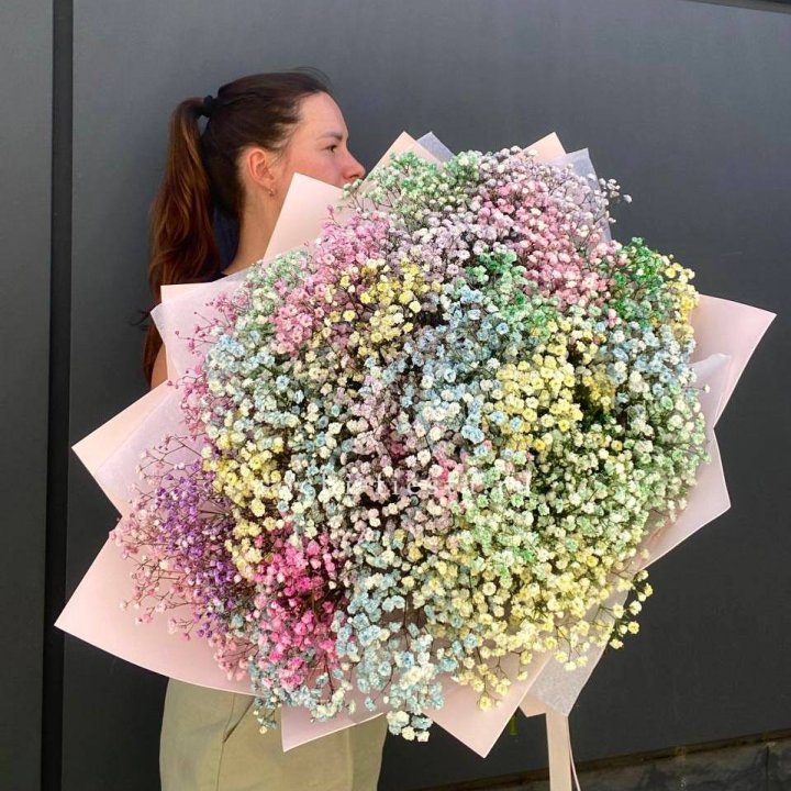 Пышный букет из гипсофил  в Саратове